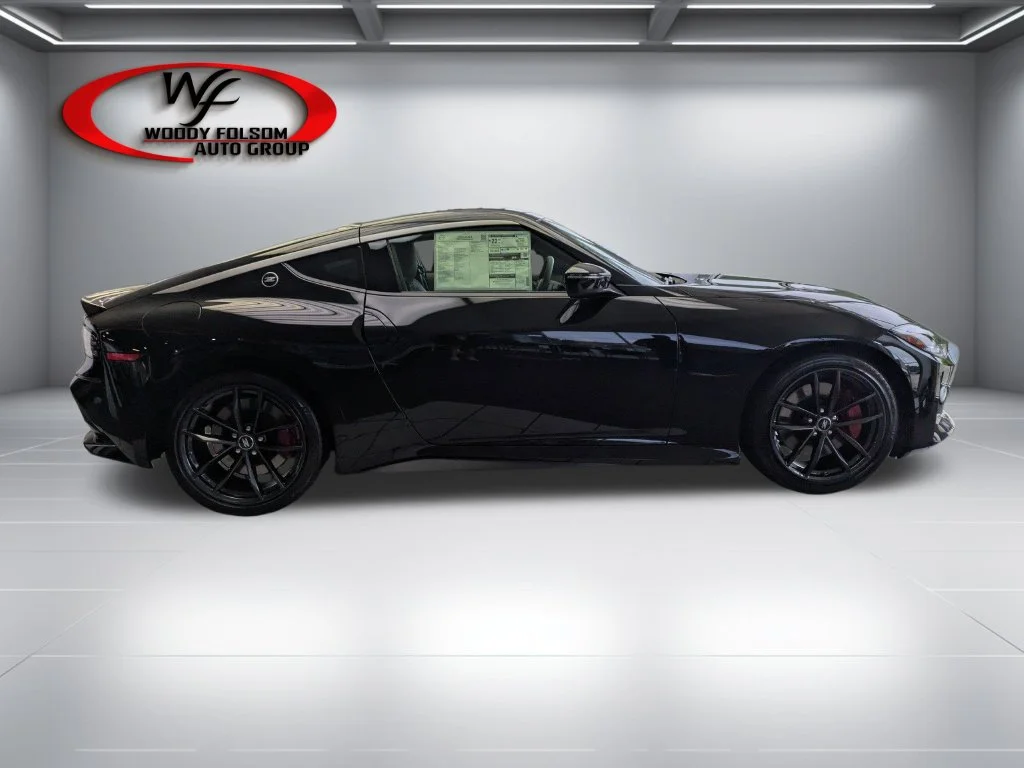 New 2026 Black Diamond Pearl Nissan Performance image 3