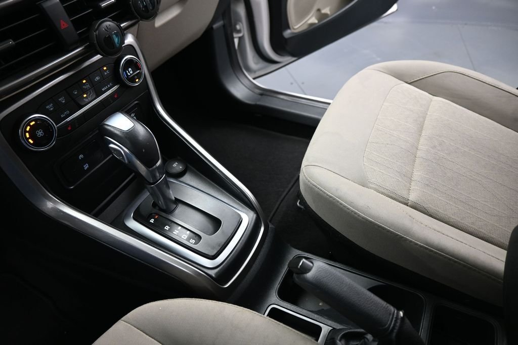 Certified Used 2019 White Ford SE image 17