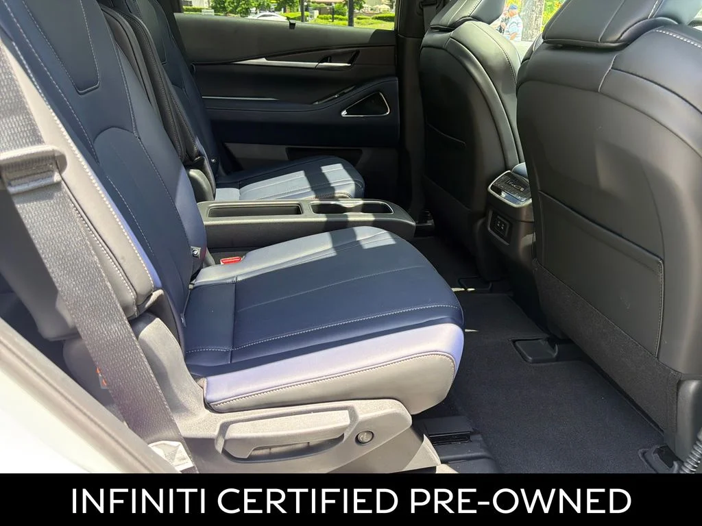 Certified Used 2026 Radiant White INFINITI SPORT image 37