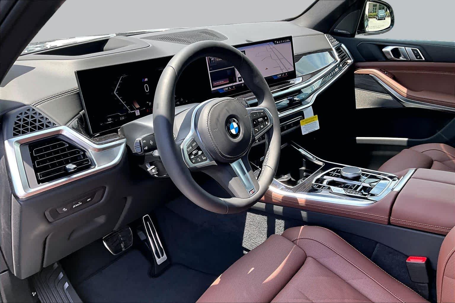 New 2026 Manhattan Green Metallic BMW sDrive40i image 8