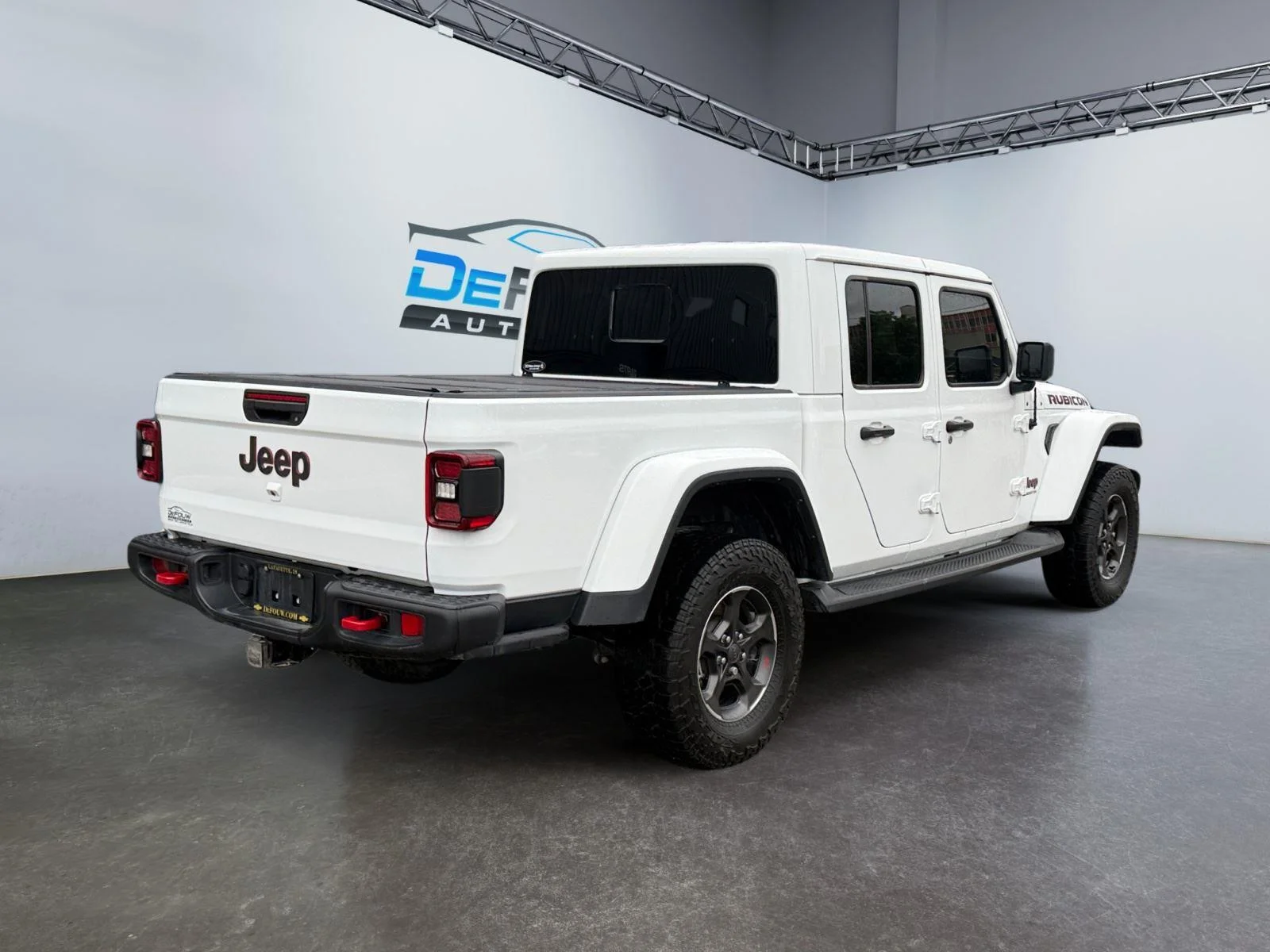 Used 2022 Bright White Clearcoat Jeep Rubicon image 3