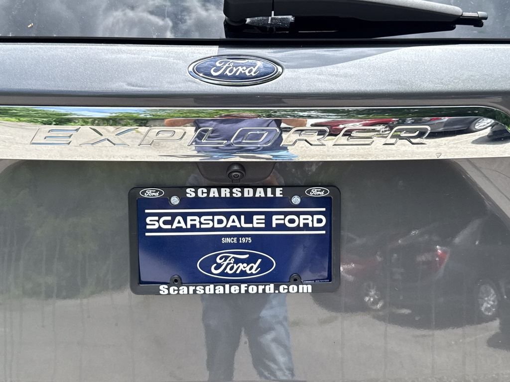 Used 2023 Gray Ford XLT image 37