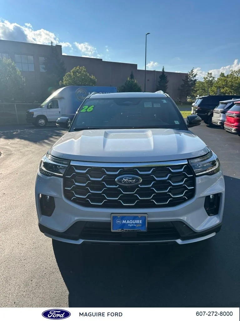 New 2026 Space White Metallic Ford Platinum™ image 2