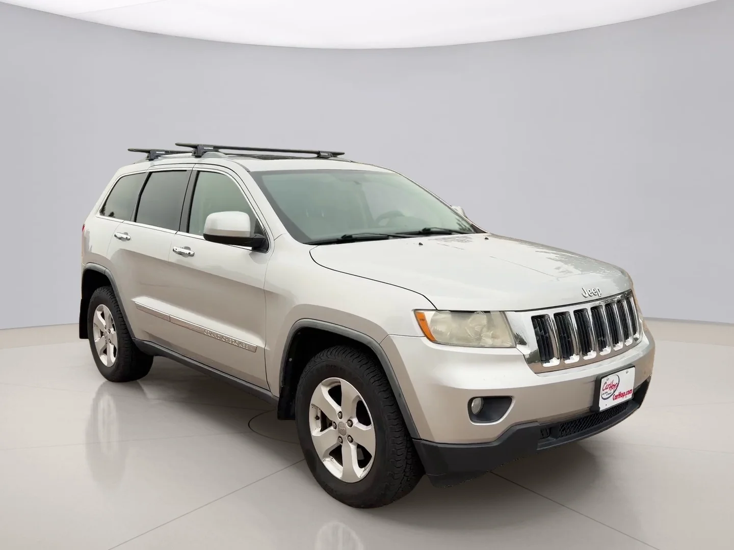 Used 2012 Gray Jeep LAREDO 4WD image 3