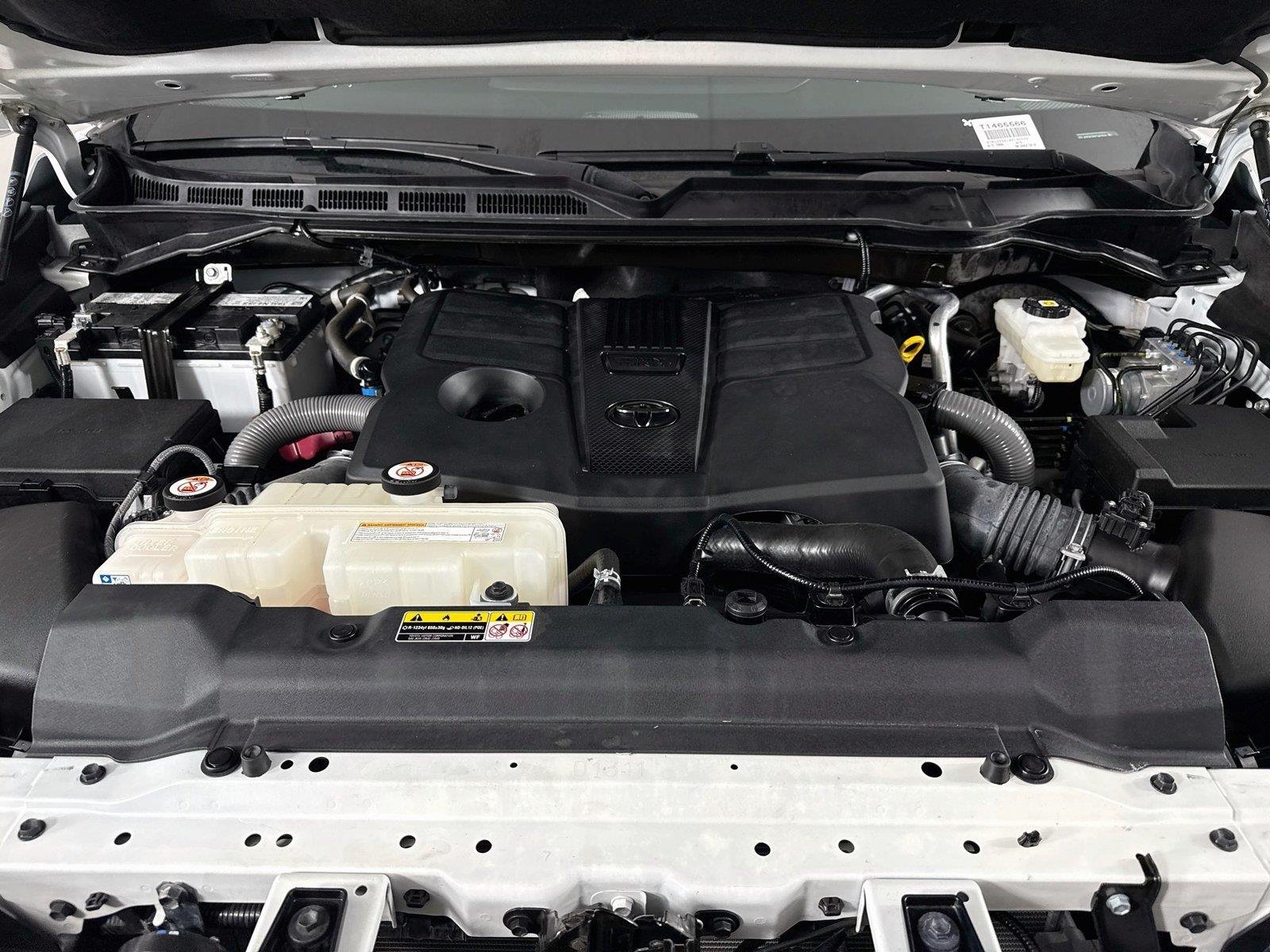 Used 2024 Ice Cap Toyota SR5 image 42