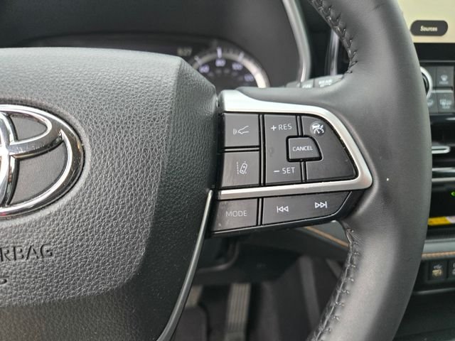 Used 2023 Black Toyota Bronze Edition image 18