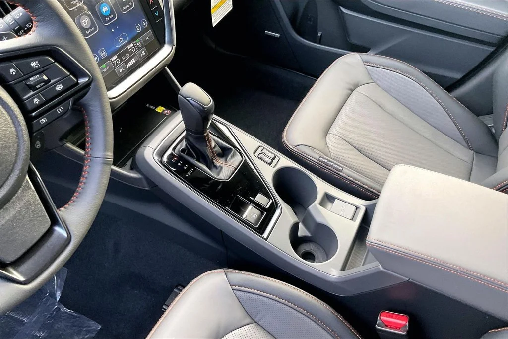 New 2026 MAGNETITE GRAY PEARL Subaru Limited Hybrid image 9