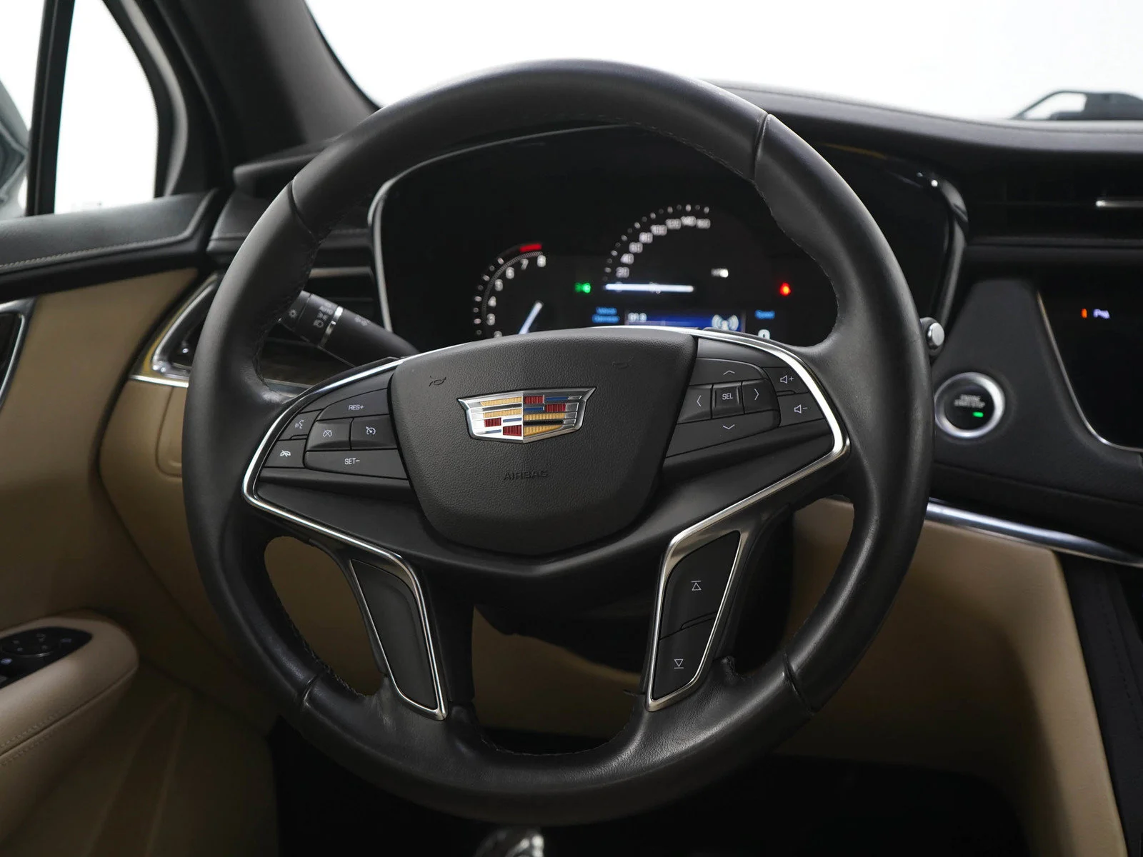 Used 2019 Shadow Metallic Cadillac Base image 17
