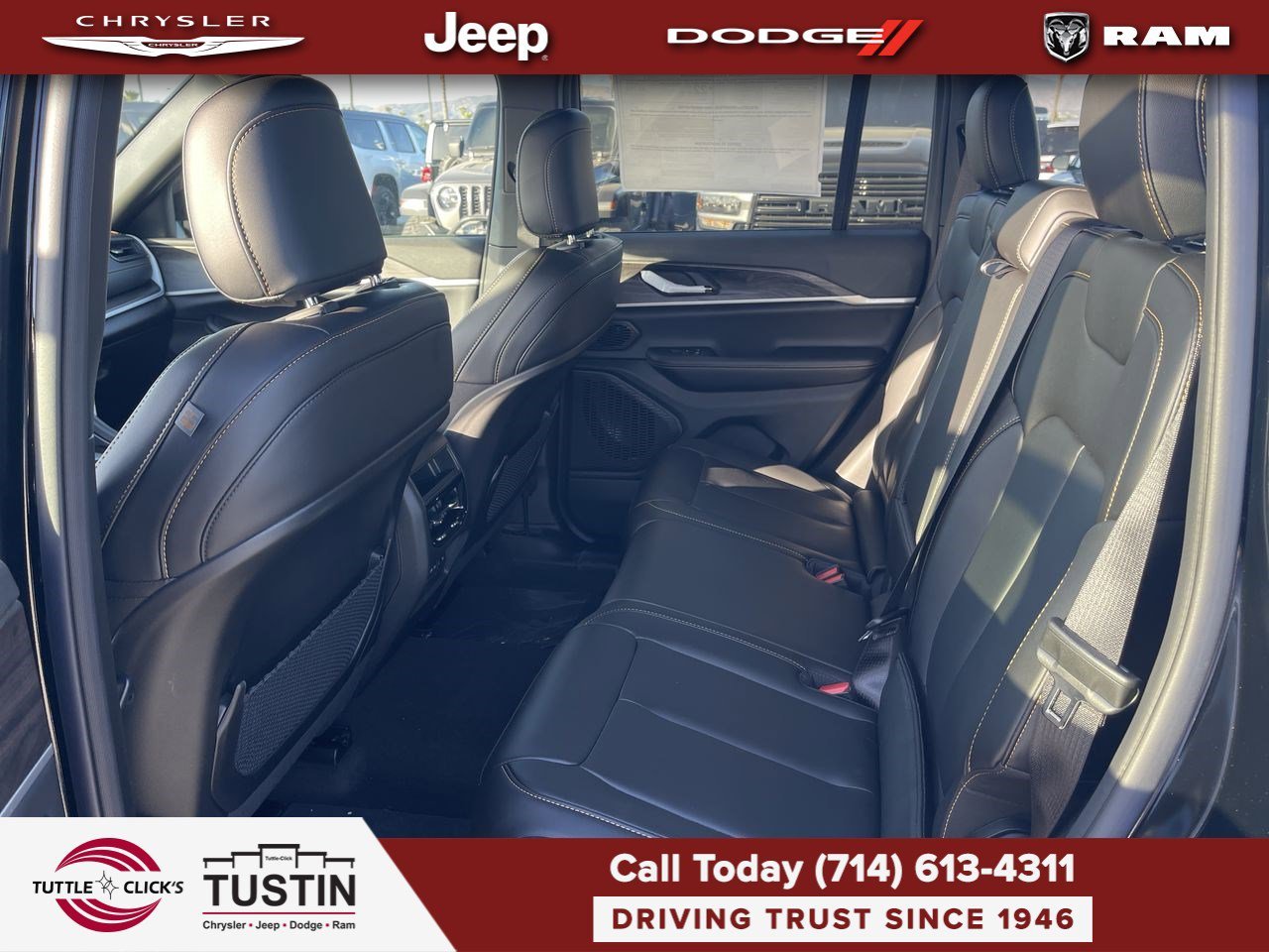 New 2026 Diamond Black Crystal Pearl-Coat Exterior Paint Jeep 85th Anniversary Edition image 18