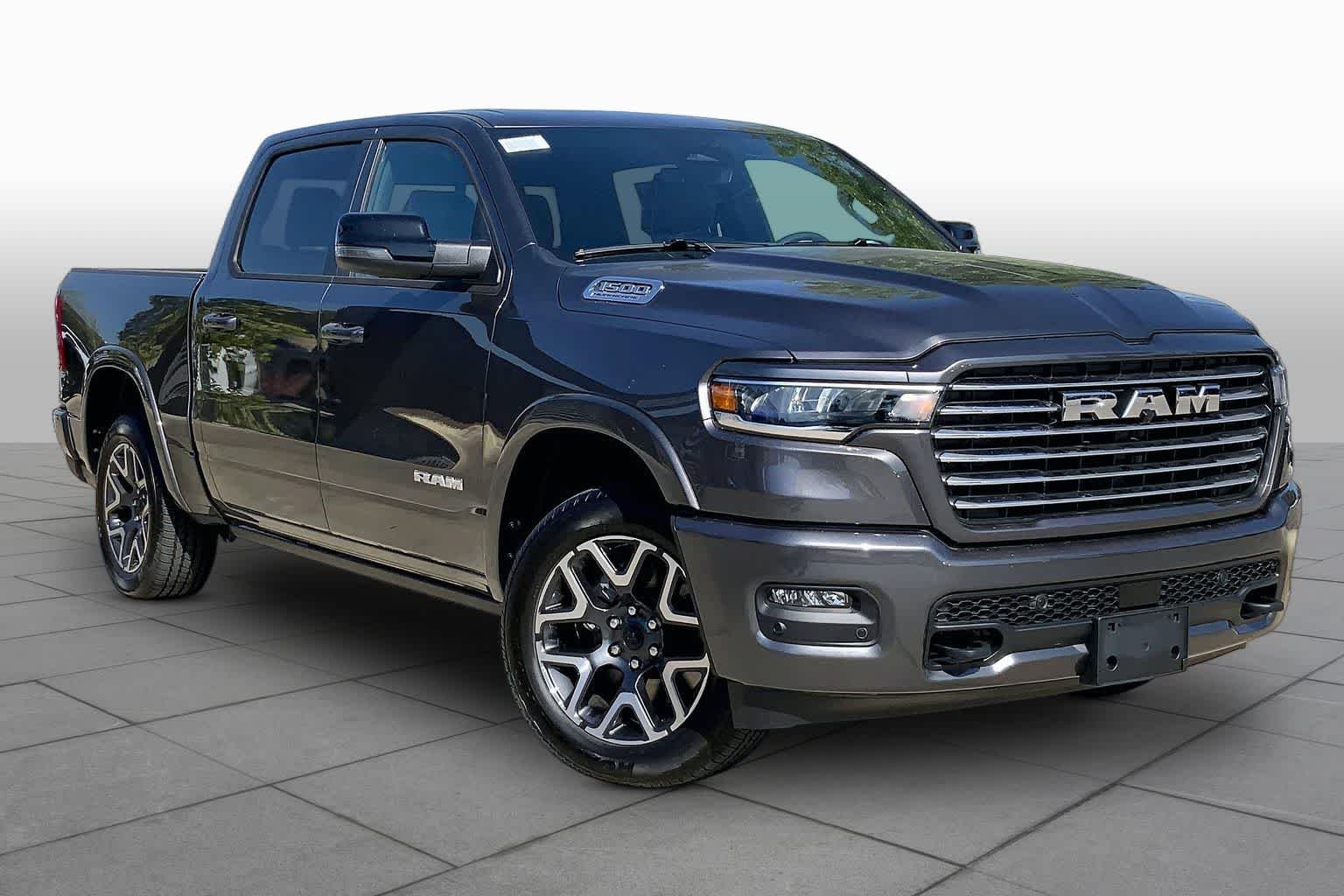 New 2026 Granite Crystal Metallic Clear-Coat Exterior Paint RAM Laramie image 2