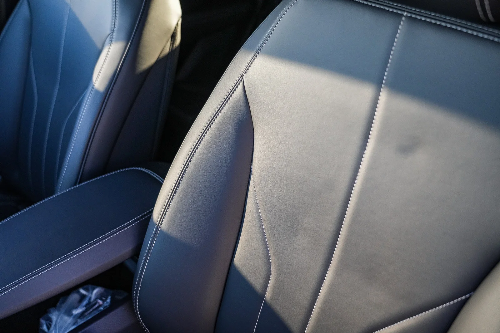 New 2026 Star White Metallic Tri-coat Ford Select image 25