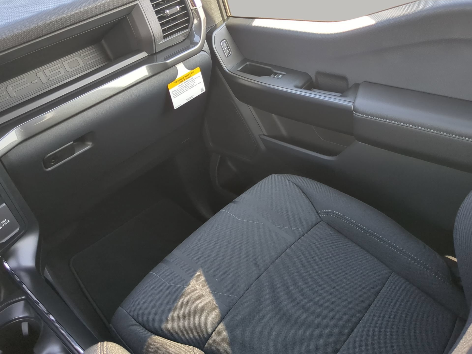 New 2026 Oxford White Ford STX® image 50