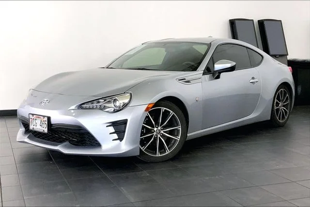 Used 2017 Gray Toyota 860 Special Edition image 1