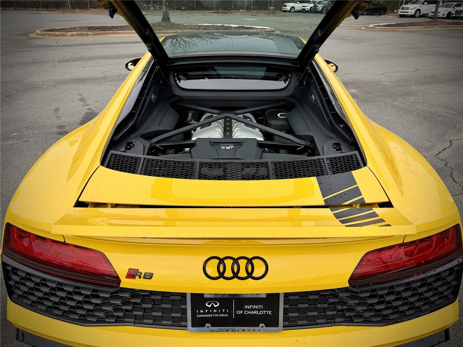 Used 2023 Vegas Yellow Audi V10 performance image 20