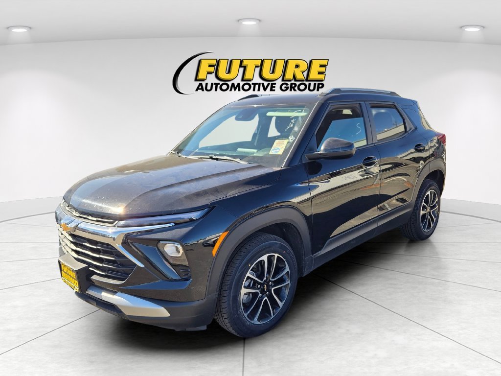 Used 2025 Black Chevrolet LT image 3