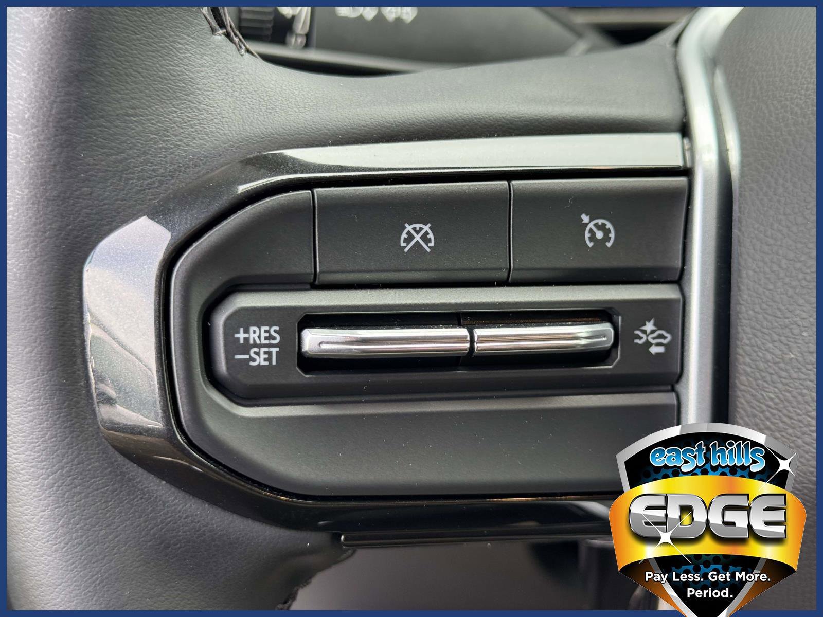 2023 Chevrolet Colorado LT - Photo 18