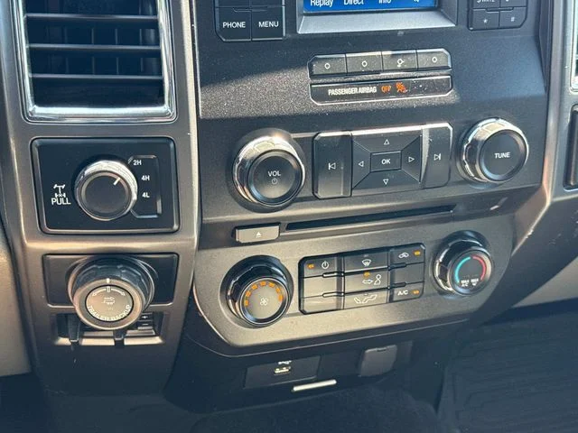 Used 2017 Black Ford XLT image 28