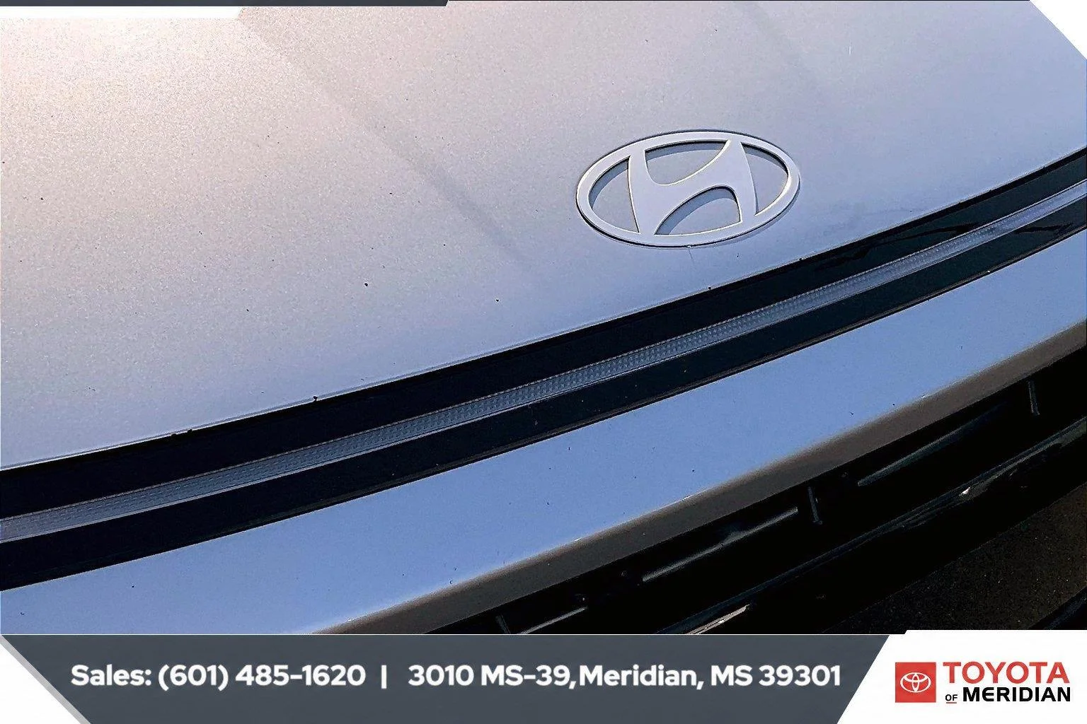 Used 2025 Aero Silver Hyundai SEL image 21