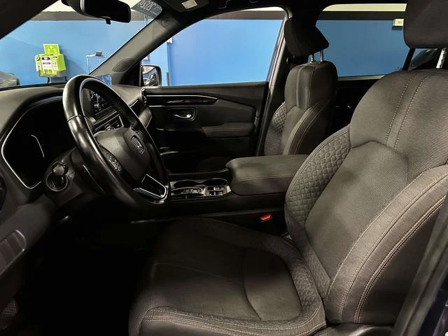 2023 Honda Pilot Sport - Photo 17