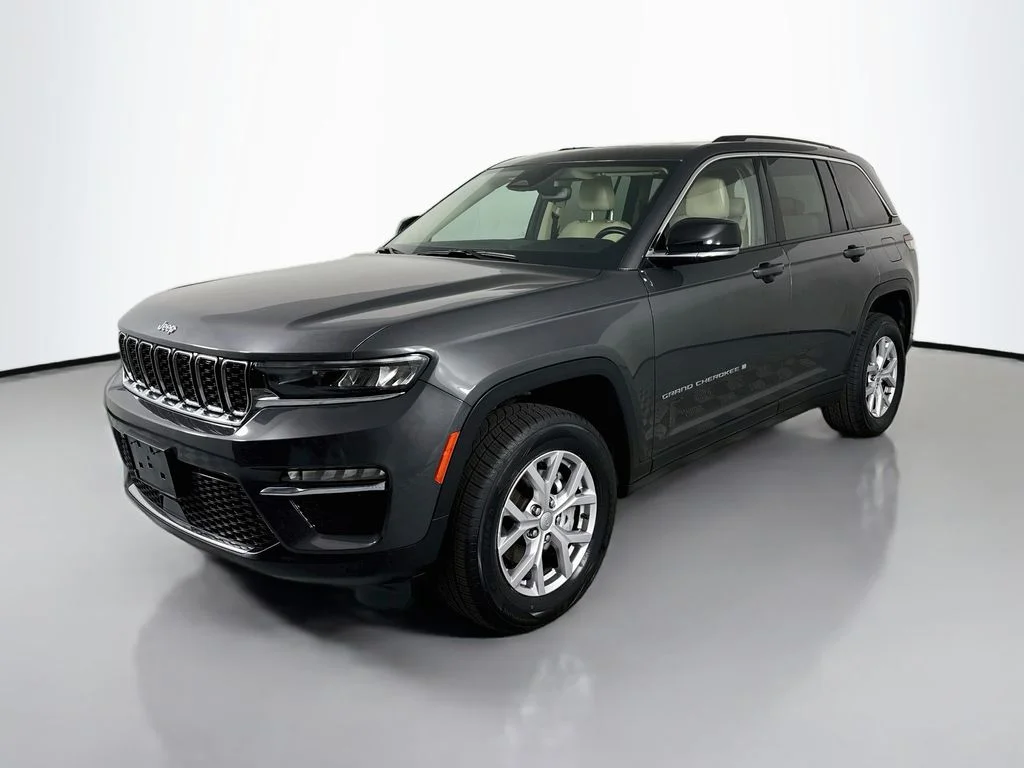 2022 Jeep Grand Cherokee Limited 4x4's photo