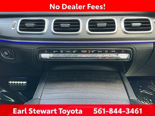 Used 2023 Black Mercedes-Benz GLS 580 image 53