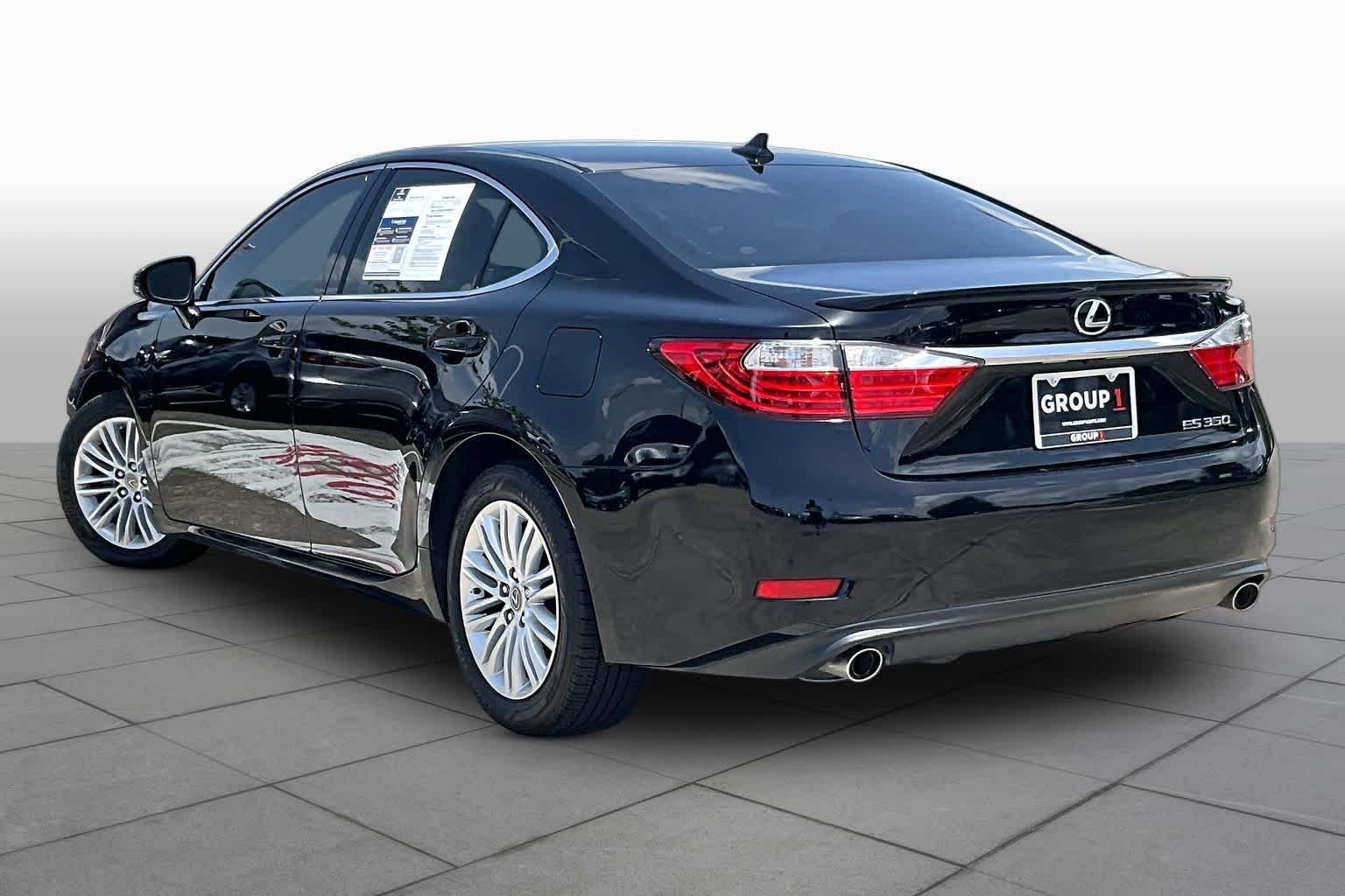 Used 2014 Obsidian Lexus  image 10