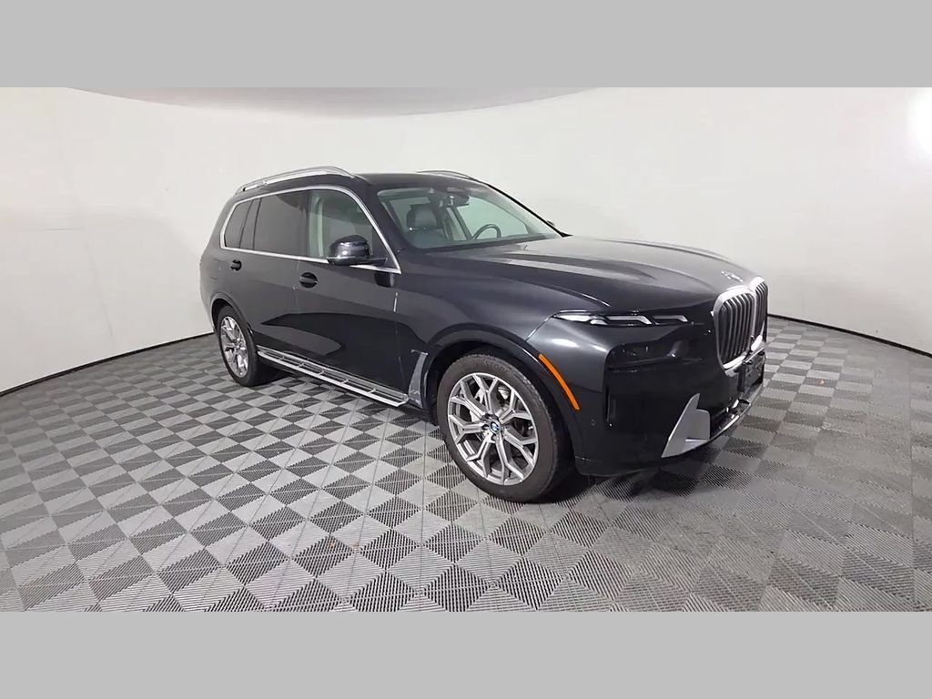 2025 BMW X7 40i - Photo 34
