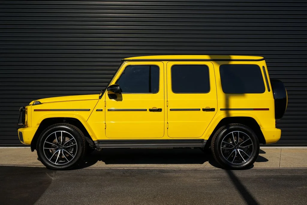 Used 2026  Mercedes-Benz G 550 image 2