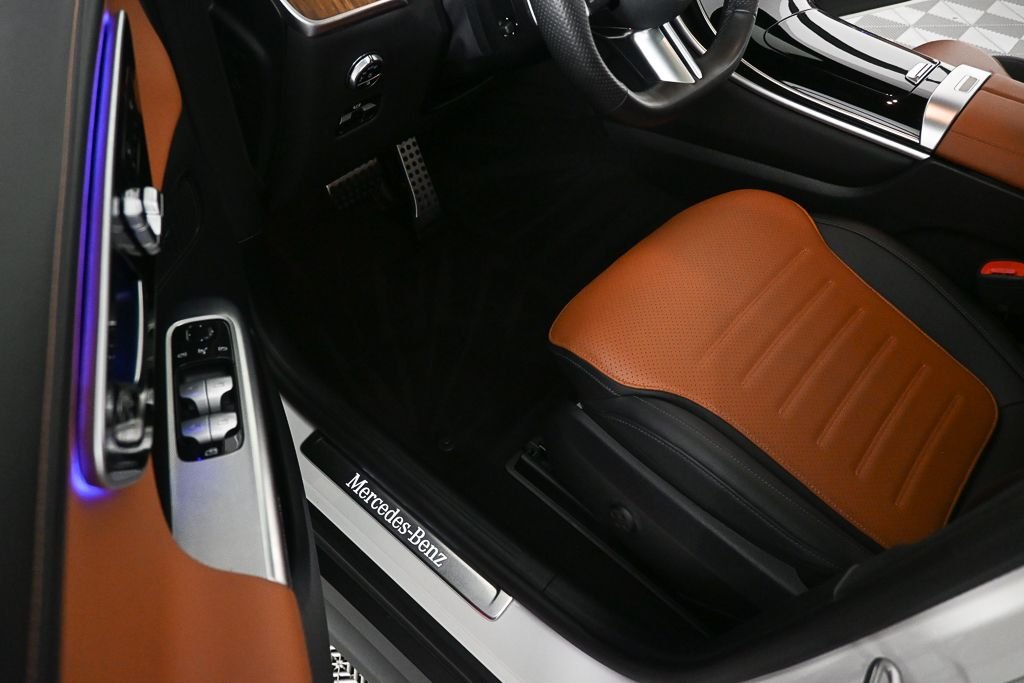 Certified Used 2024 White Mercedes-Benz GLC 300 Coupe image 7