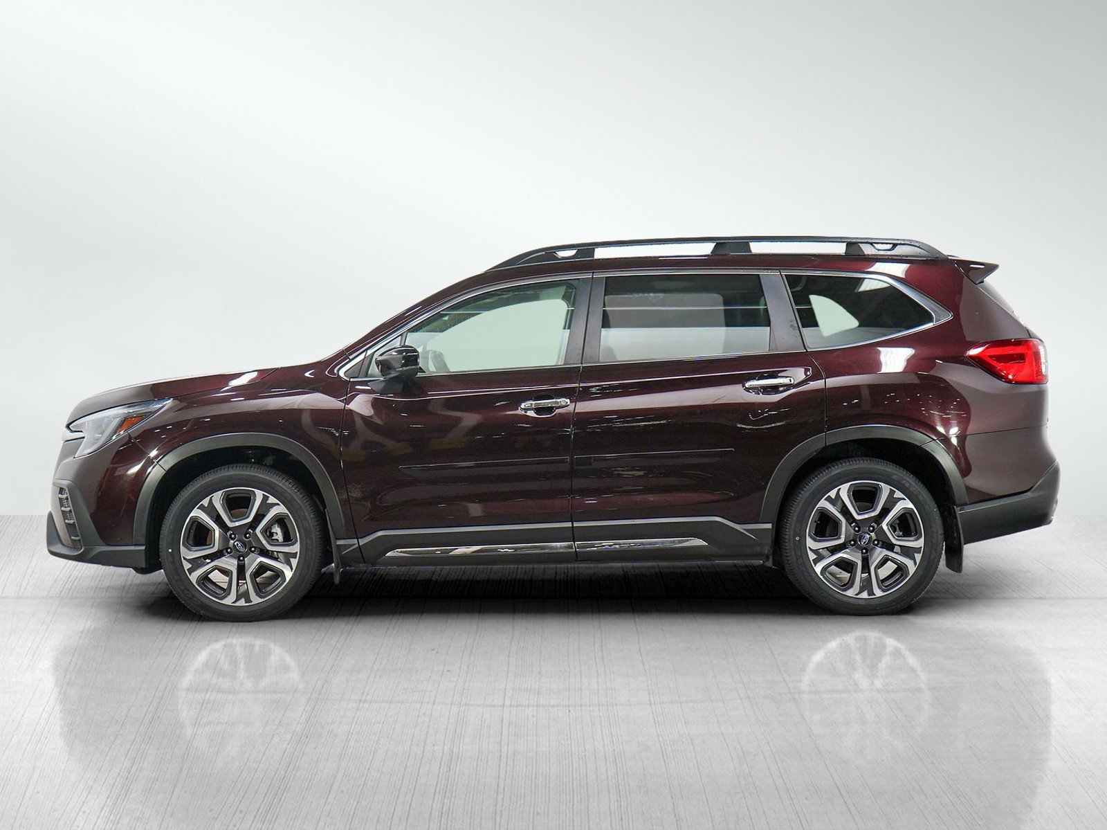 Used 2024 Subaru Ascent Touring with VIN 4S4WMAWDXR3408690 for sale in Burnsville, Minnesota