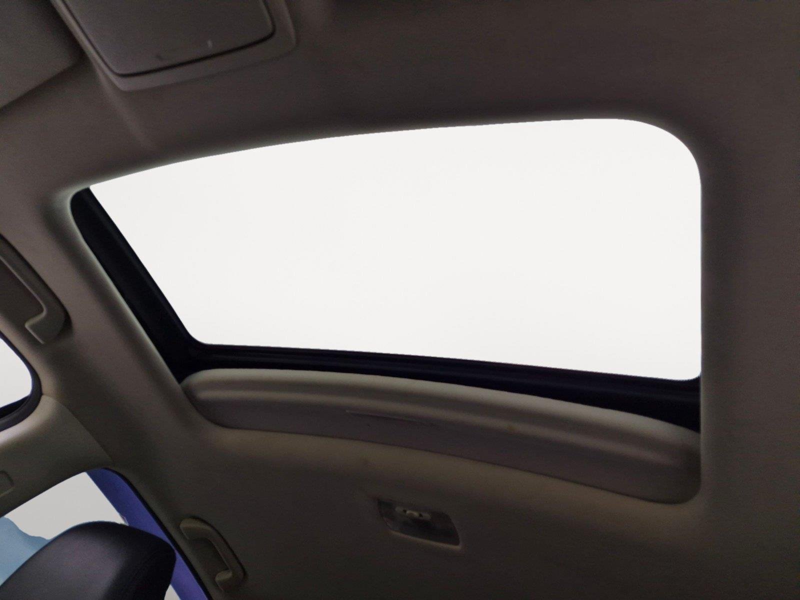 Used 2015 Crystal Black Pearl Honda Touring image 30