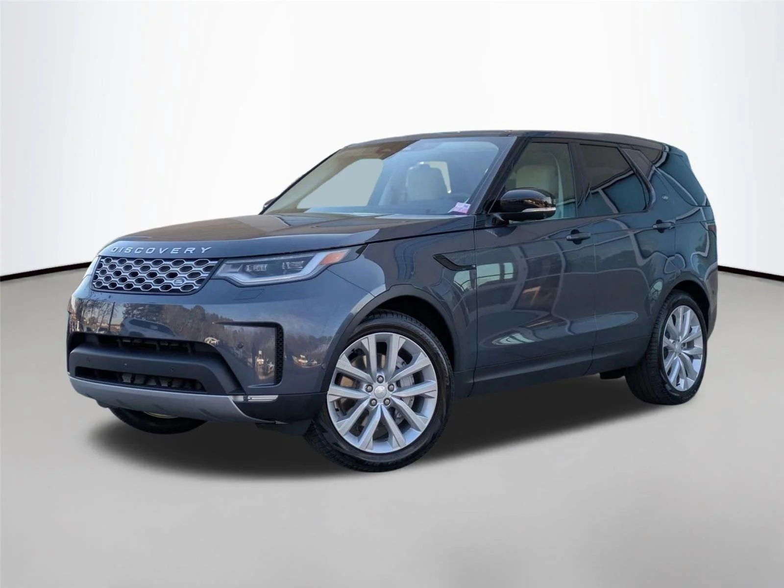 Certified Used 2026 Varesine Blue Metallic Land Rover S image 1