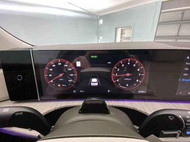 Used 2025 Black Hyundai Calligraphy image 15