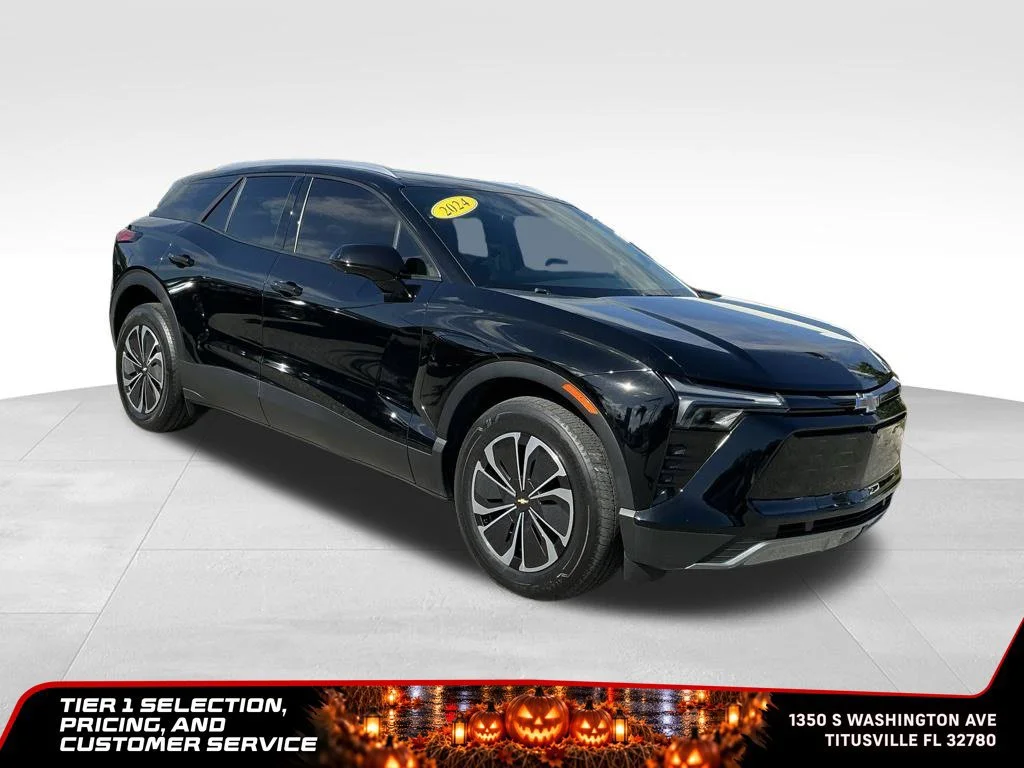Used 2024 Black Chevrolet LT image 11