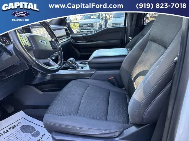 Used 2021 White Ford XLT image 18