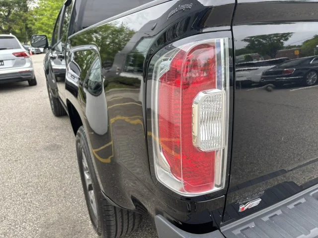 2021 GMC Canyon AT4 - Photo 10