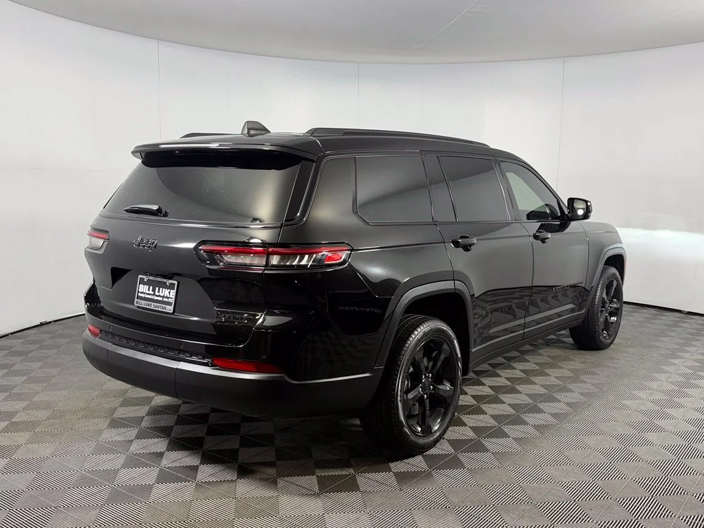 Used 2025 Black Jeep Limited image 6