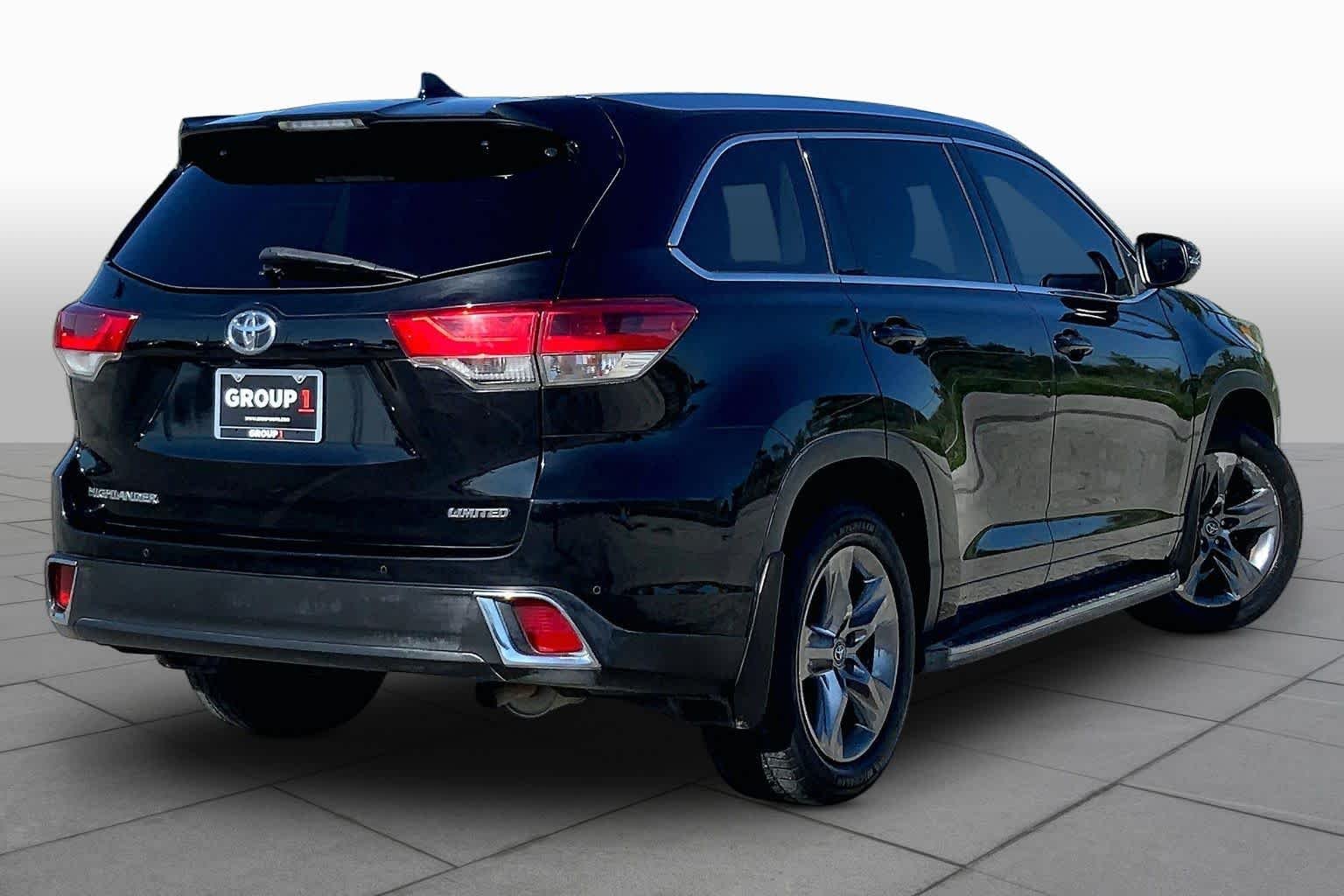 Used 2019 Midnight Black Metallic Toyota Limited Platinum image 13