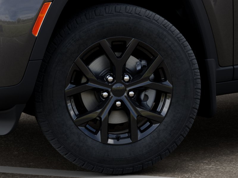 New 2026 Baltic Gray Metallic Clear-Coat Exterior Paint Jeep GRAND CHEROKEE LAREDO ALTITUDE image 34