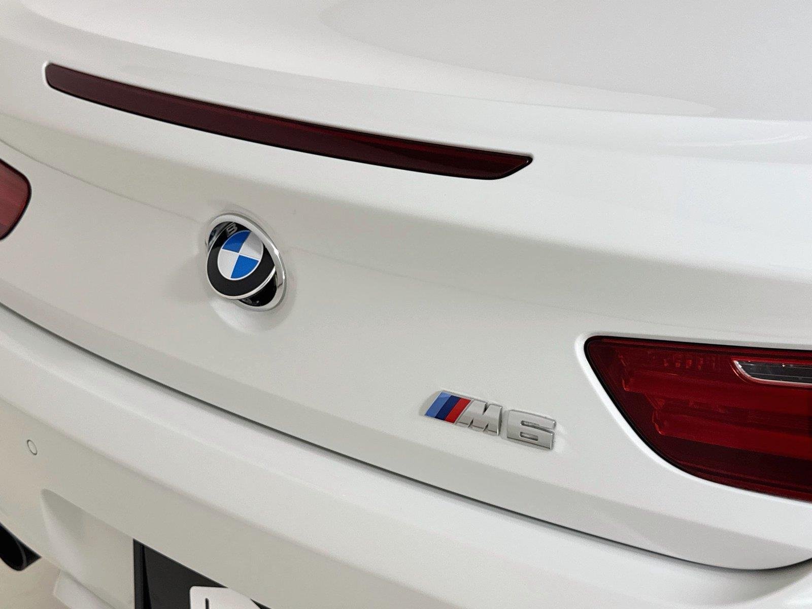 Used 2016 Alpine White BMW M6 Conv Competition Pkg | Executive Pkg | Night Vision image 37