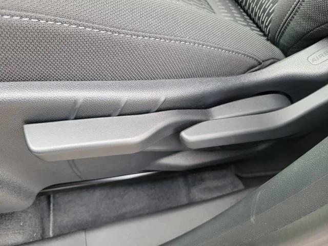 2026 Chevrolet Equinox LT - Photo 18