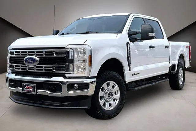 2024 Ford F-250 XLT 4x4 Crew Cab 8' Box's photo