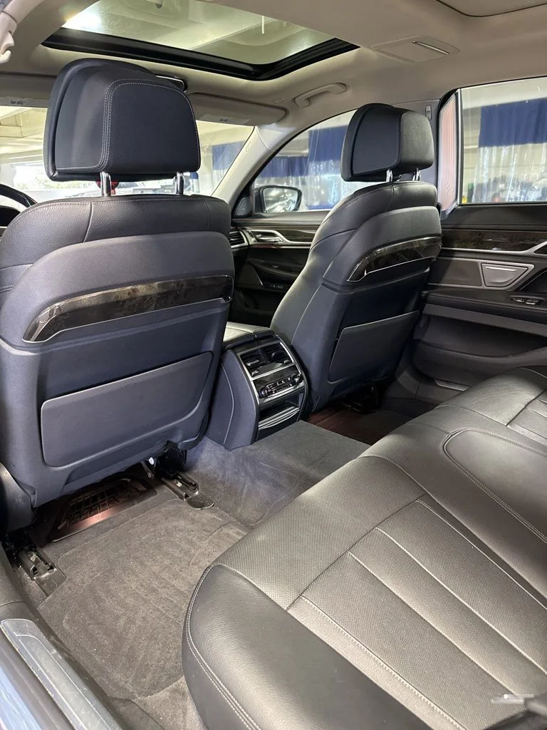Used 2017 Dark Graphite BMW 740i xDrive image 6