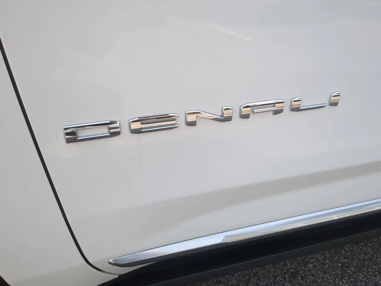 New 2026 Summit White GMC Denali image 33