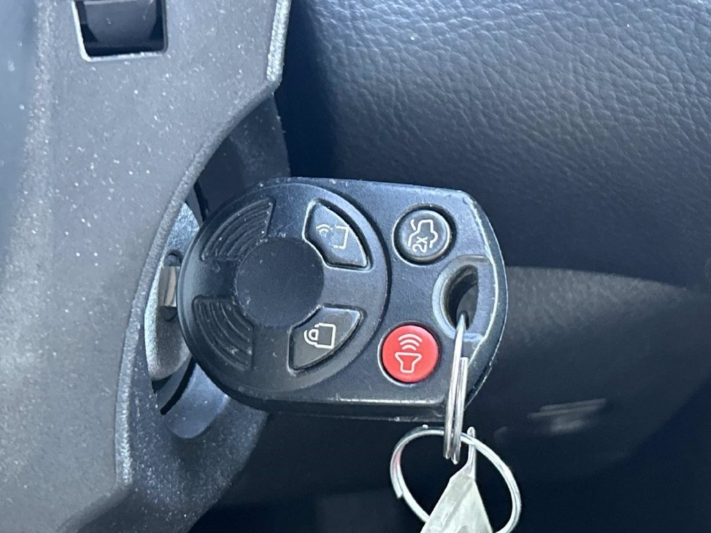 Used 2015 Black Ford SE image 27
