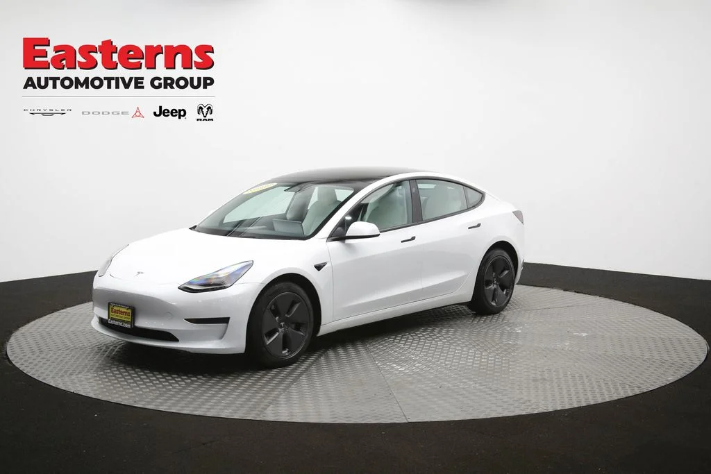 Used 2023 White Tesla Base image 52