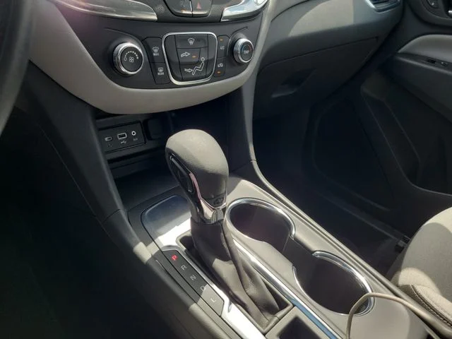 Used 2023 Gray Chevrolet LS image 23