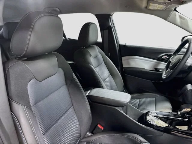 2026 Chevrolet Trax LT - Photo 24