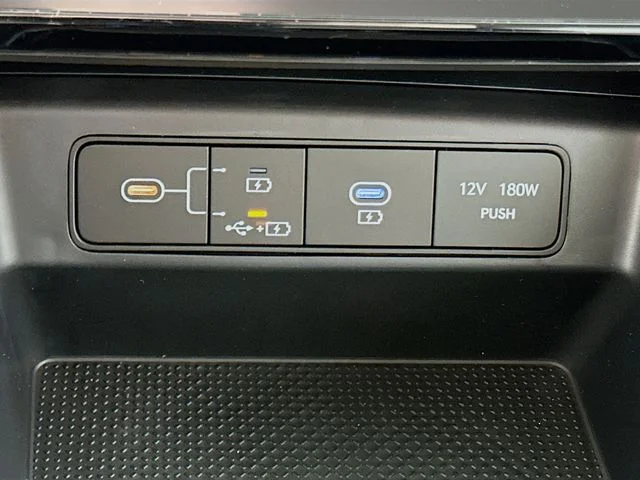 New 2026 Hyundai TUCSON SEL