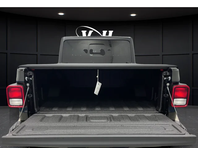 New 2026 Black Clear-Coat Exterior Paint Jeep Sport S image 26